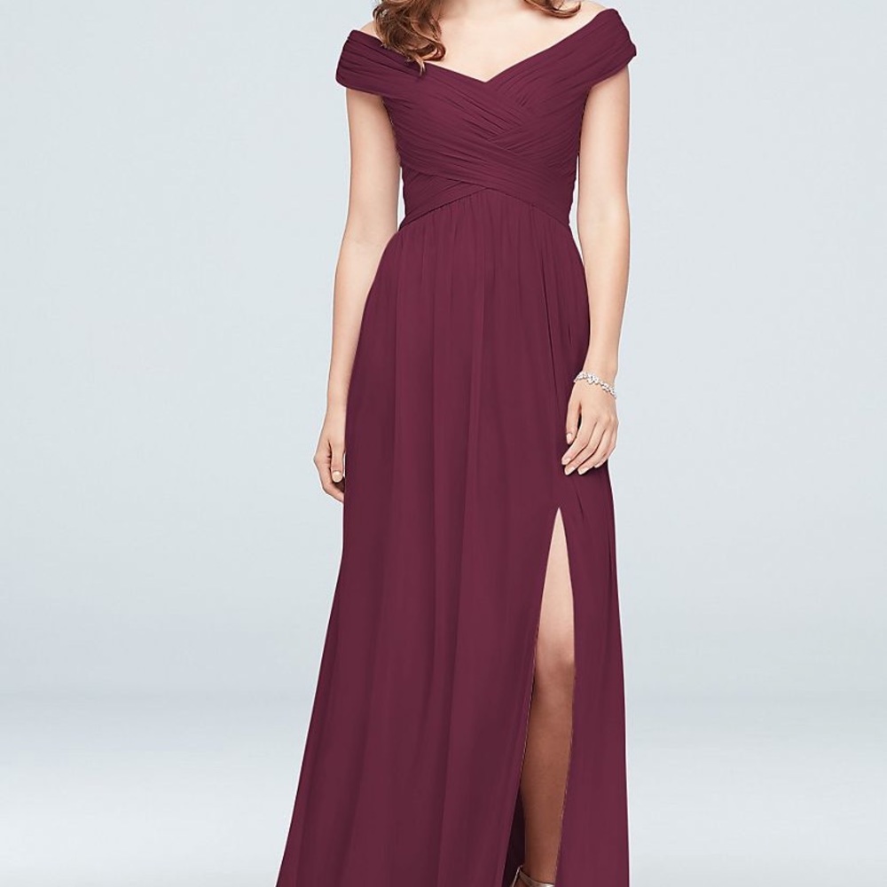 David’s Bridal Bridesmaid Dress Wine